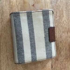 Fossil Wallet